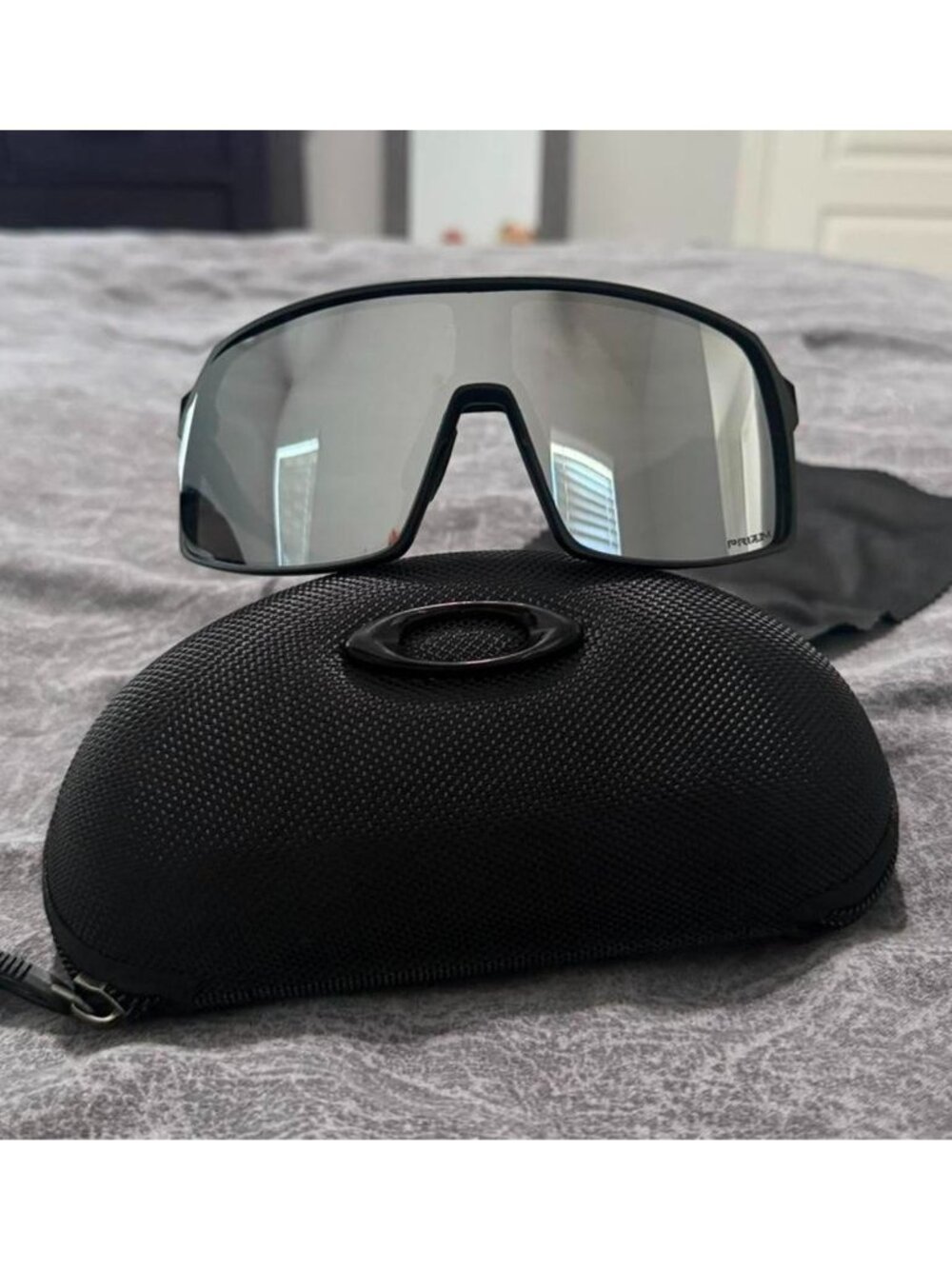 OO9406 Oakley Sutro Chrome Iridium Lenses